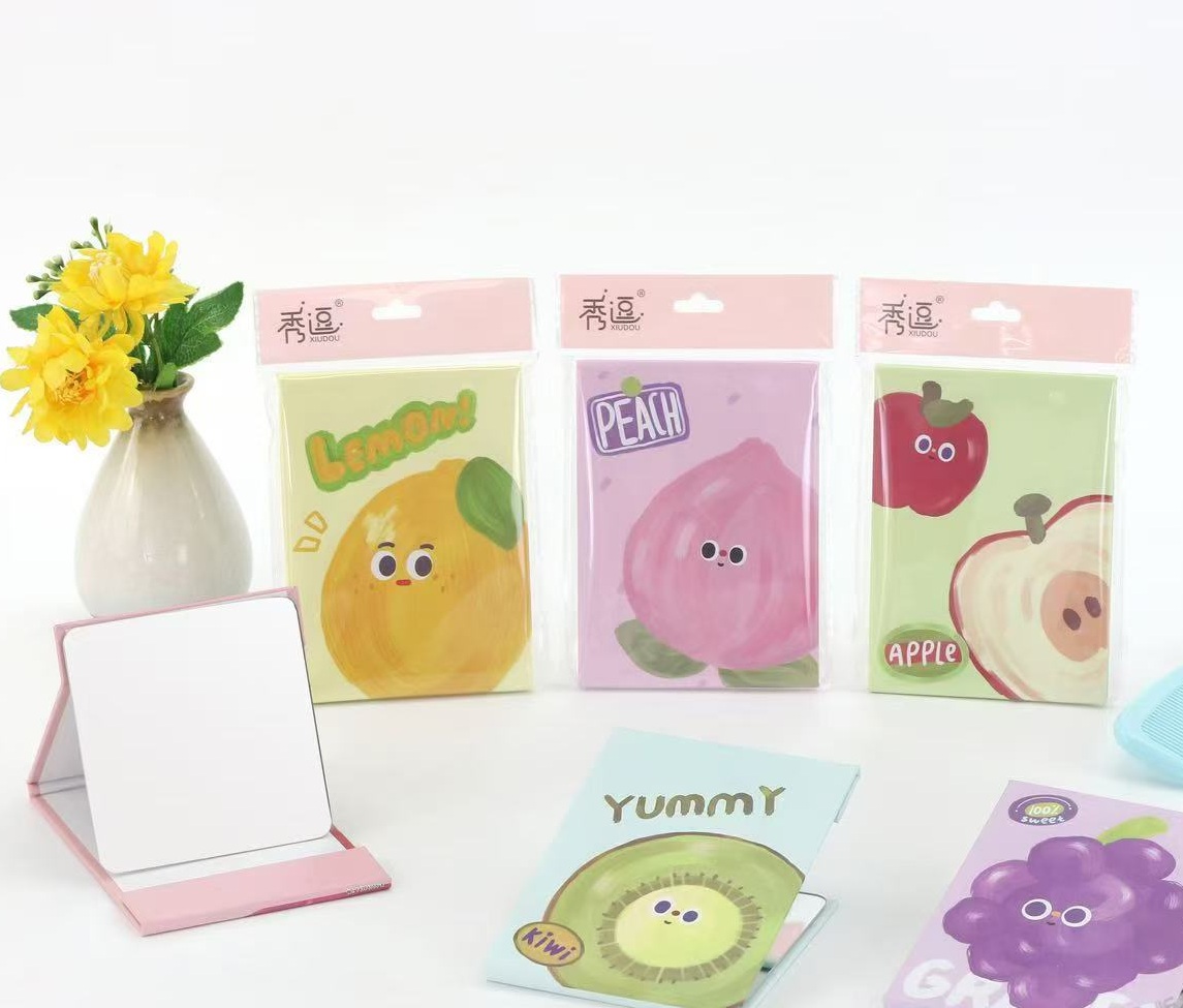 Y42 зеленый Зеркало косметическое Яблоко