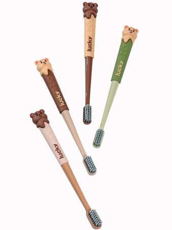 Y38 коричневый Зубная щетка в футляре Мишка